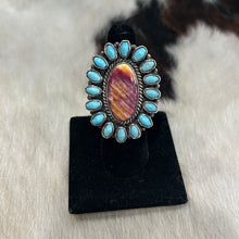 Load image into Gallery viewer, Spiny Oyster &amp; Turquoise Cluster Ring
