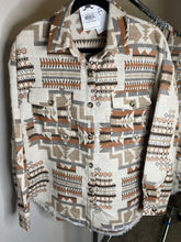Load image into Gallery viewer, Tuscon Shacket
